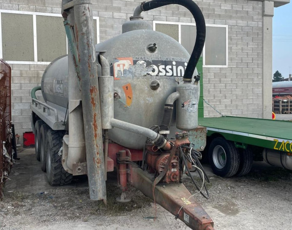 Carrobotte Bossini B 200 SI 3 assi