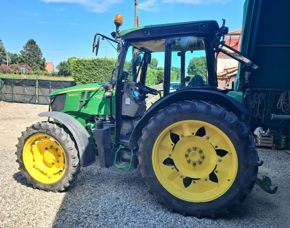 JOHN DEERE 5080 G