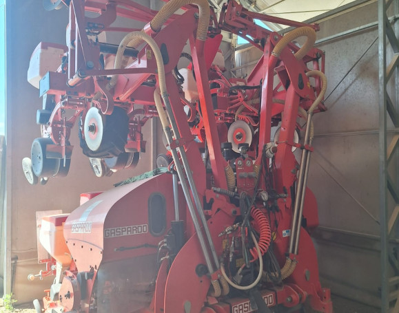 SEMINATRICE GASPARDO MIRKA