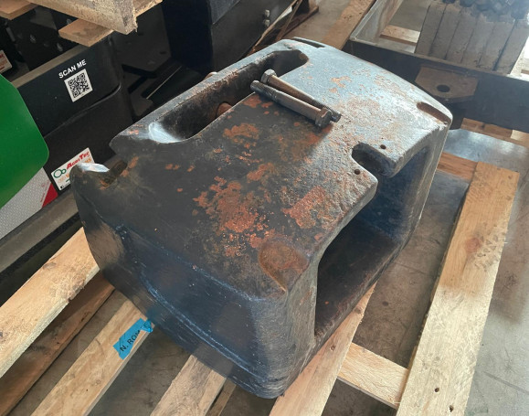 Deutz-Fahr - 330 Kg