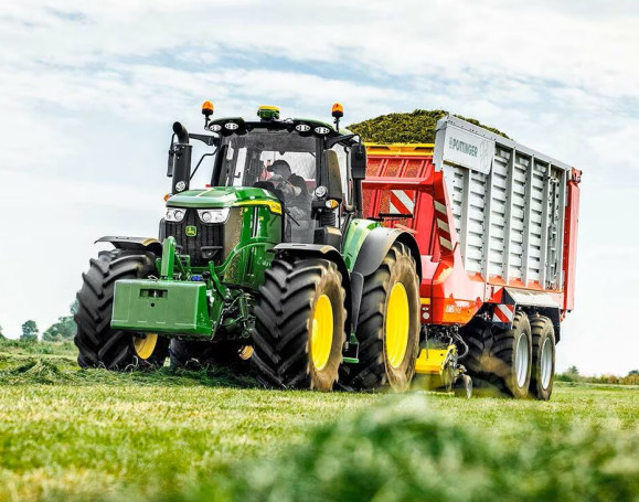 John Deere 6M250