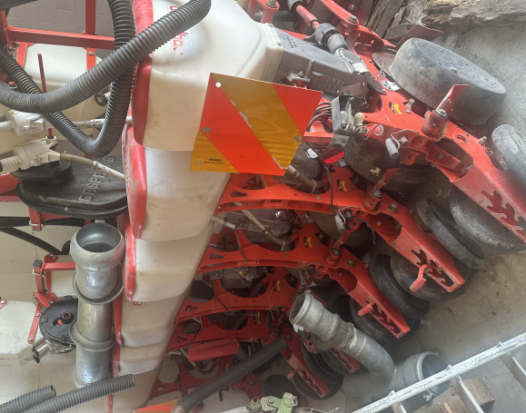 Seminatrice Gaspardo Manta 8 file