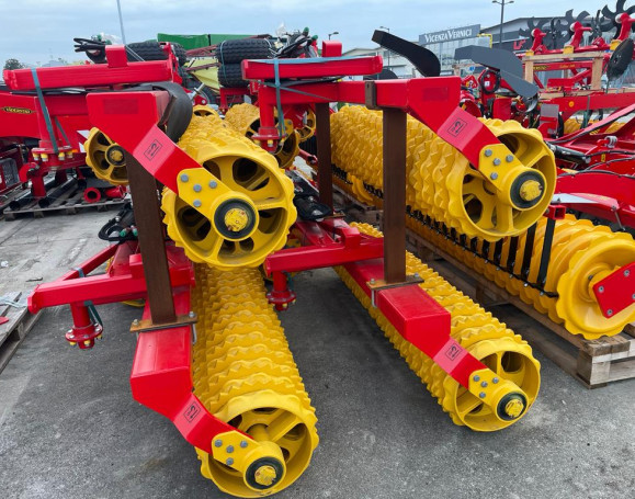 Rullo Compattatore Vaderstad Rollex RX 620