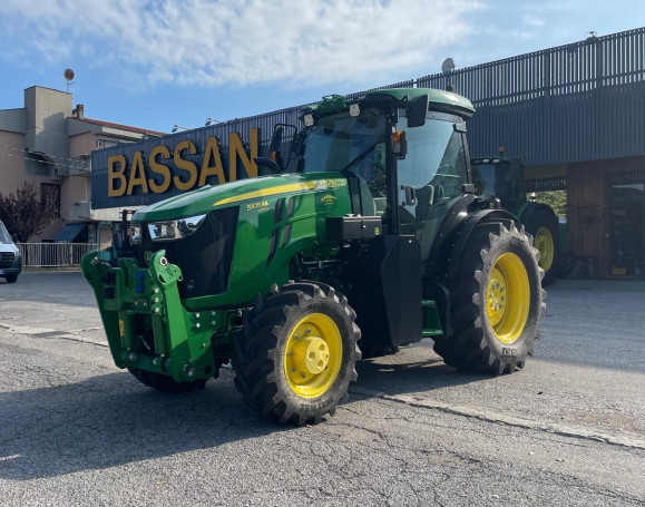 John Deere 5105 ML