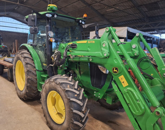JOHN DEERE 5100 R