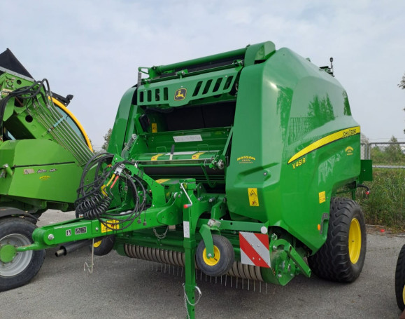 Rotopressa John Deere V461 R