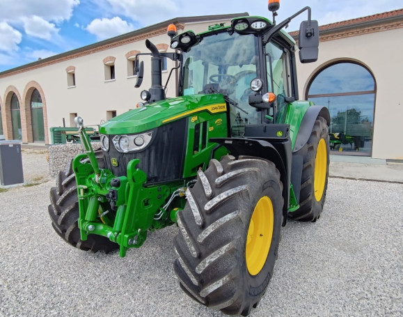 John Deere 6M 125