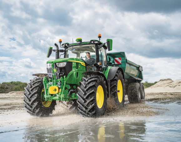 John Deere 6155M