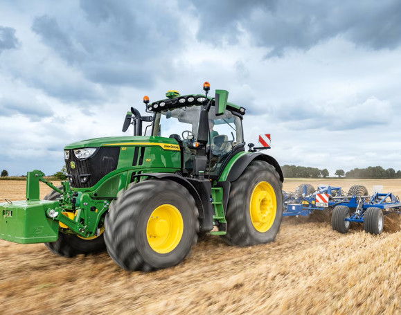 John Deere 6R250