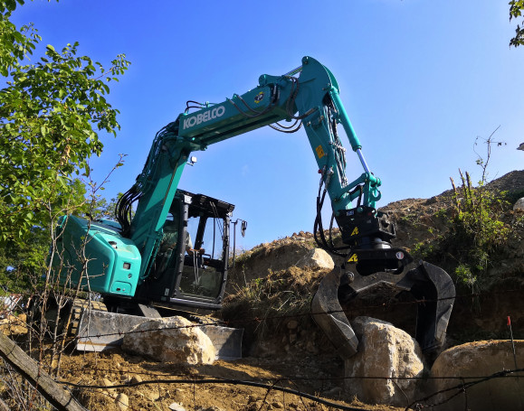 Escavatore Kobelco SK140 SRLC-7 2PB