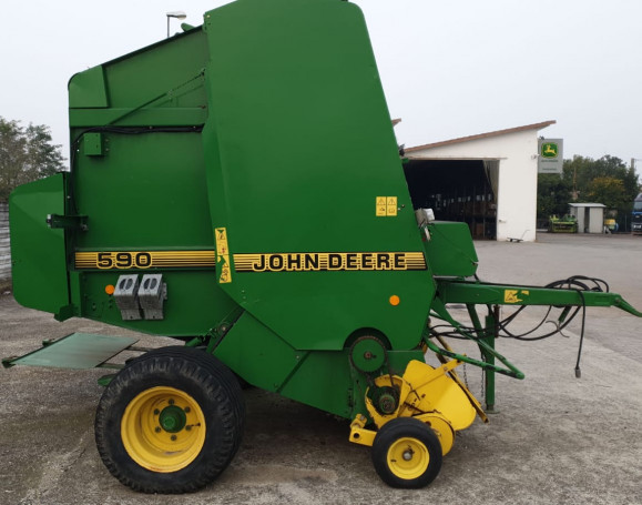 ROTOPRESSA JOHN DEERE 590