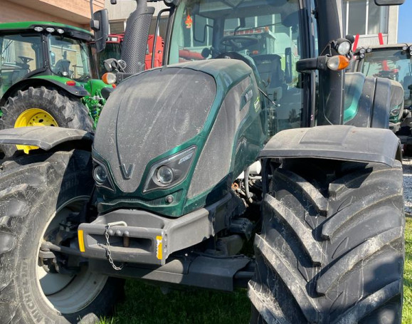 VALTRA N 134