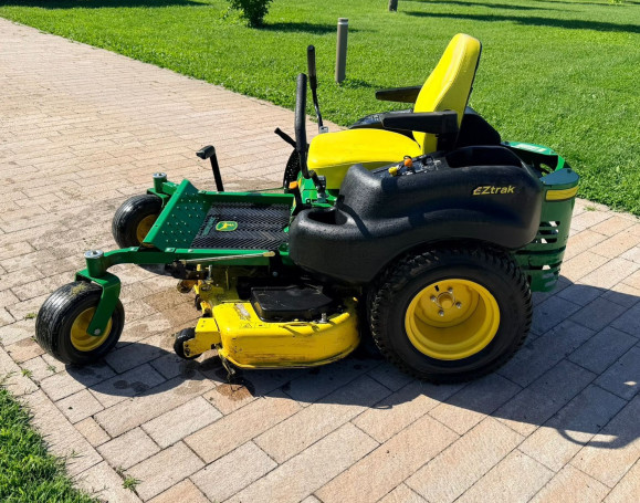 John Deere Z645