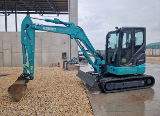 Escavatore Kobelco SK50SR / SK58SR