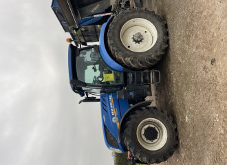 NEW HOLLAND T7 230
