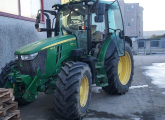 JOHN DEERE 5100 R