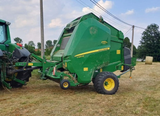 ROTOPRESSA JOHN DEERE V461 M