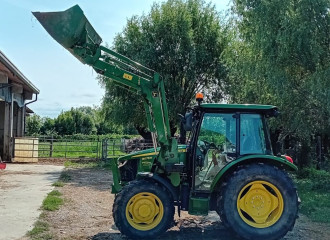 John Deere 5075 E