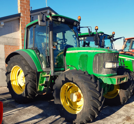 JOHN DEERE 6420