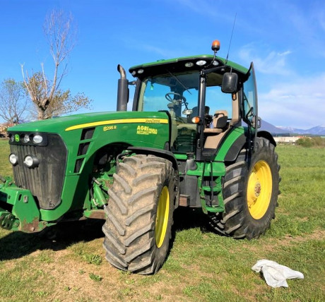 JOHN DEERE 8295R