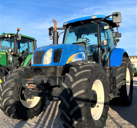 NEW HOLLAND T6060